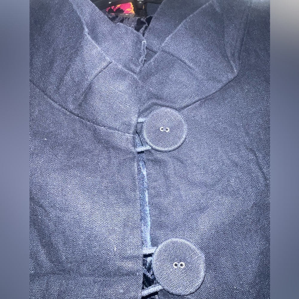 Navy Short Sleeve Jacket with Pockets - Picture 3 of 4
